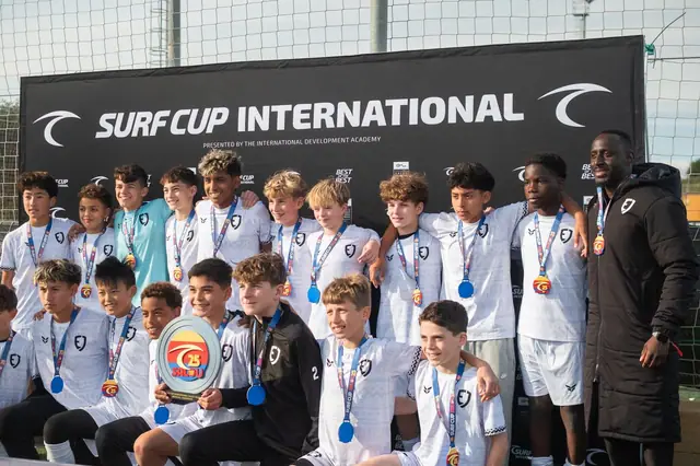 Team photo at Surf Cup International in Barcelona